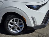 Certified 2023 Kia Soul LX w/ Option Group 015 image 3