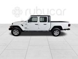Used 2023 Jeep Gladiator Sport image 2