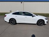 Used 2023 Chevrolet Malibu LT image 2
