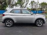 Certified 2024 Hyundai Venue SEL image 3