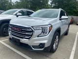 Used 2022 GMC Terrain SLT image 2