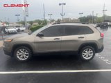 Used 2016 Jeep Cherokee Sport w/ Cold Weather Group image 2