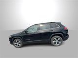 Used 2019 Jeep Cherokee Limited image 5