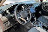 Used 2022 Volkswagen Tiguan SE image 2