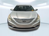 Used 2013 Hyundai Sonata GLS image 2