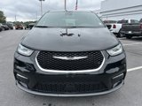 New 2025 Chrysler Pacifica Select image 3