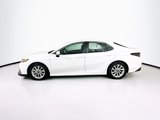 Used 2021 Toyota Camry LE image 4