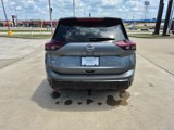 Used 2024 Nissan Rogue SV image 4