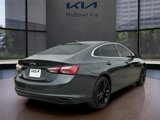 Used 2021 Chevrolet Malibu LT w/ Leather Package image 3