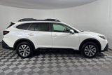 Used 2022 Subaru Outback Premium image 3