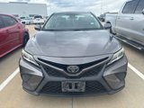Used 2019 Toyota Camry SE image 2
