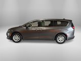 Used 2023 Chrysler Voyager LX image 2