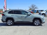 Used 2022 Toyota RAV4 XLE image 2