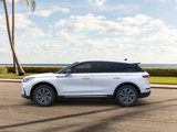 New 2025 Lincoln Corsair FWD image 3