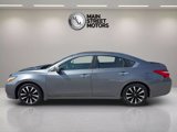 Used 2017 Nissan Altima 2.5 SV image 2