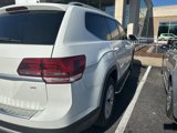 Used 2019 Volkswagen Atlas SE w/ Towing Package image 2