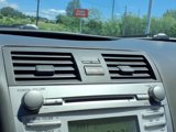 Used 2010 Toyota Camry LE image 5