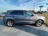 Used 2021 Ford Edge SEL w/ Convenience Package image 4