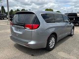 Used 2020 Chrysler Voyager LX image 4