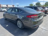 Used 2017 Ford Fusion SE w/ Fusion SE Technology Package image 4