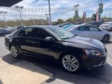 Used 2019 Volkswagen Passat 2.0T Wolfsburg image 3