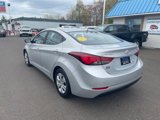 Used 2016 Hyundai Elantra SE image 2