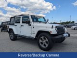 Used 2017 Jeep Wrangler Unlimited Sahara w/ Connectivity Group image 4