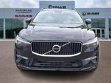 Used 2022 Volvo XC60 B5 Momentum image 2