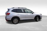 Used 2019 Subaru Forester Premium image 5