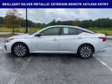 Used 2024 Nissan Altima 2.5 SV image 5