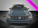 Used 2019 Volkswagen Tiguan SE w/ Panoramic Sunroof Package image 2
