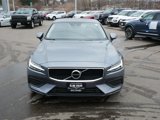 Used 2020 Volvo S60 T5 Momentum image 2