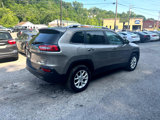Used 2016 Jeep Cherokee Latitude image 6