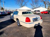 Used 2003 Lincoln Town Car Cartier image 6