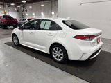 Used 2020 Toyota Corolla LE image 4