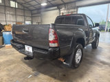 Used 2014 Toyota Tacoma 4x4 Regular Cab image 3