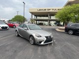 Used 2016 Lexus IS 200t image 3