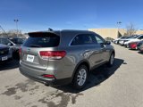 Used 2018 Kia Sorento LX image 4