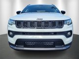 New 2025 Jeep Compass Latitude image 2