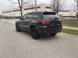 Used 2018 Jeep Grand Cherokee Altitude image 3