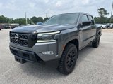 Used 2023 Nissan Frontier SV w/ Tow Package image 3