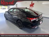 Used 2023 Hyundai Elantra SEL image 2
