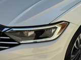 Used 2021 Volkswagen Jetta SEL image 3