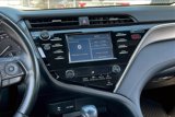 Used 2018 Toyota Camry SE w/ Convenience Package image 5