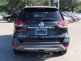 Used 2018 Nissan Rogue SV image 4