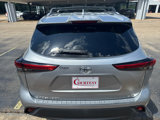 Used 2021 Toyota Highlander XLE image 5