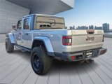 Used 2020 Jeep Gladiator Overland image 4