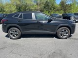 Used 2025 Chevrolet Trax LT w/ Sunroof Package image 4
