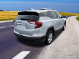 Used 2022 GMC Terrain SLE w/ Driver Convenience Package image 5