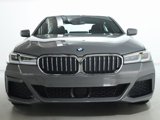 Used 2021 BMW 530i xDrive w/ M Sport Package image 5